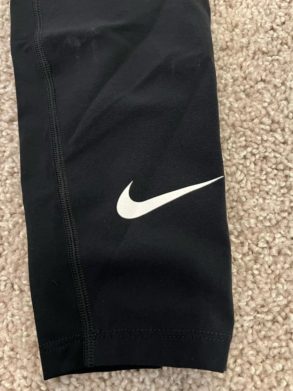 ◼️NIKE: Boy M, Nike Pro dri-fit compression leggings w/side pocket preowned◼️